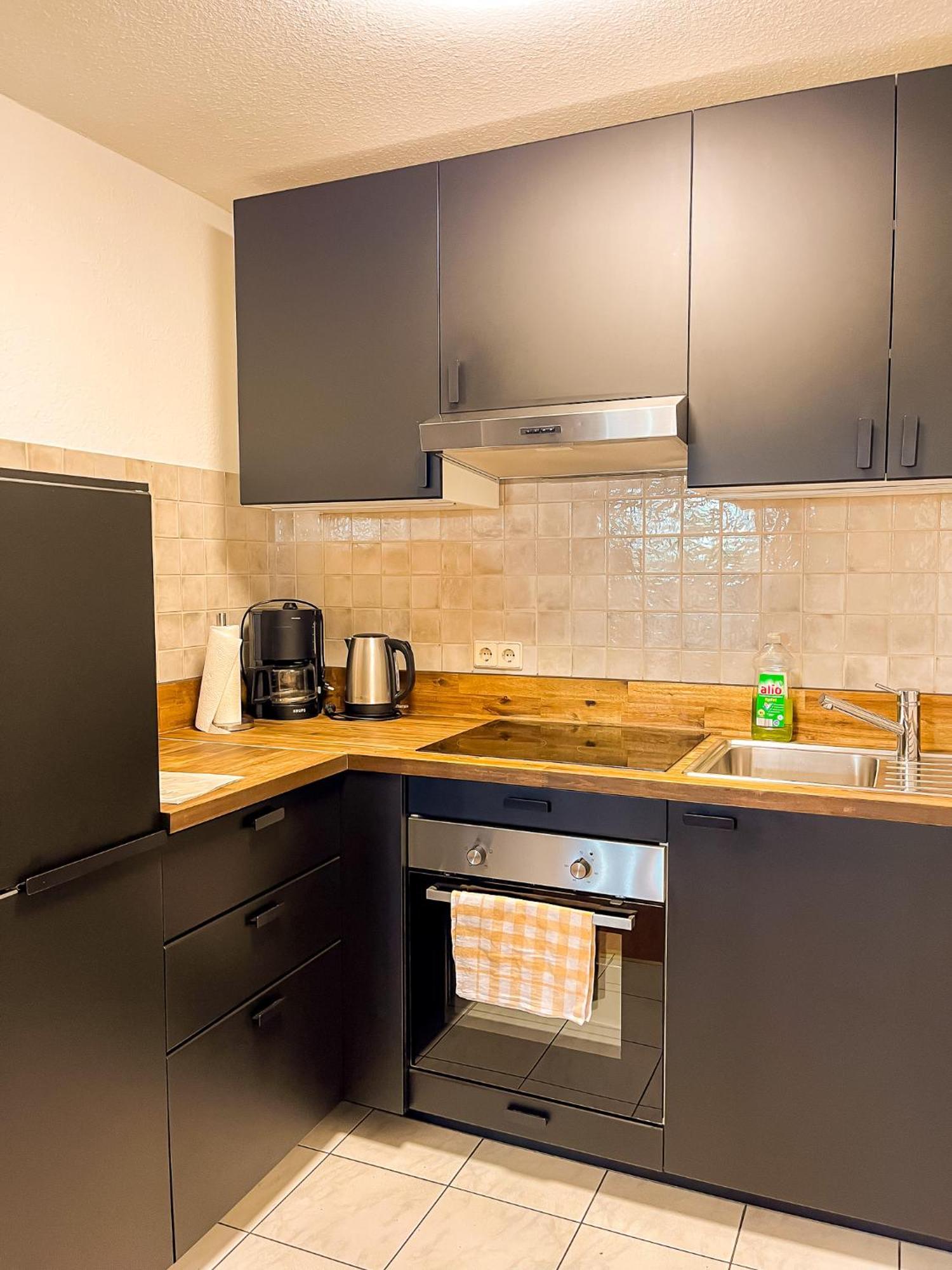 2 Zimmer City Apartment Mit Terrasse Und Tiefgaragenstellplatz In Zentrum Von Лейпциг Экстерьер фото